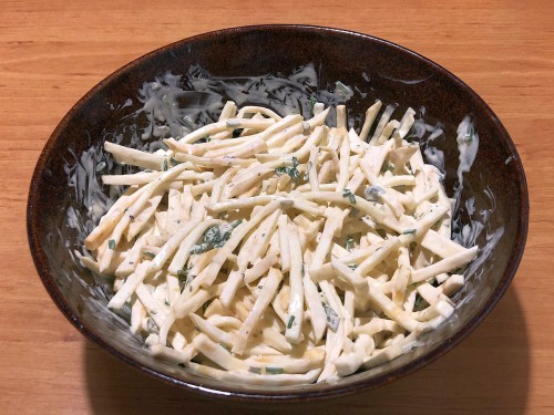 celerovy_salat_s_kapary_a_majonezou.jpg